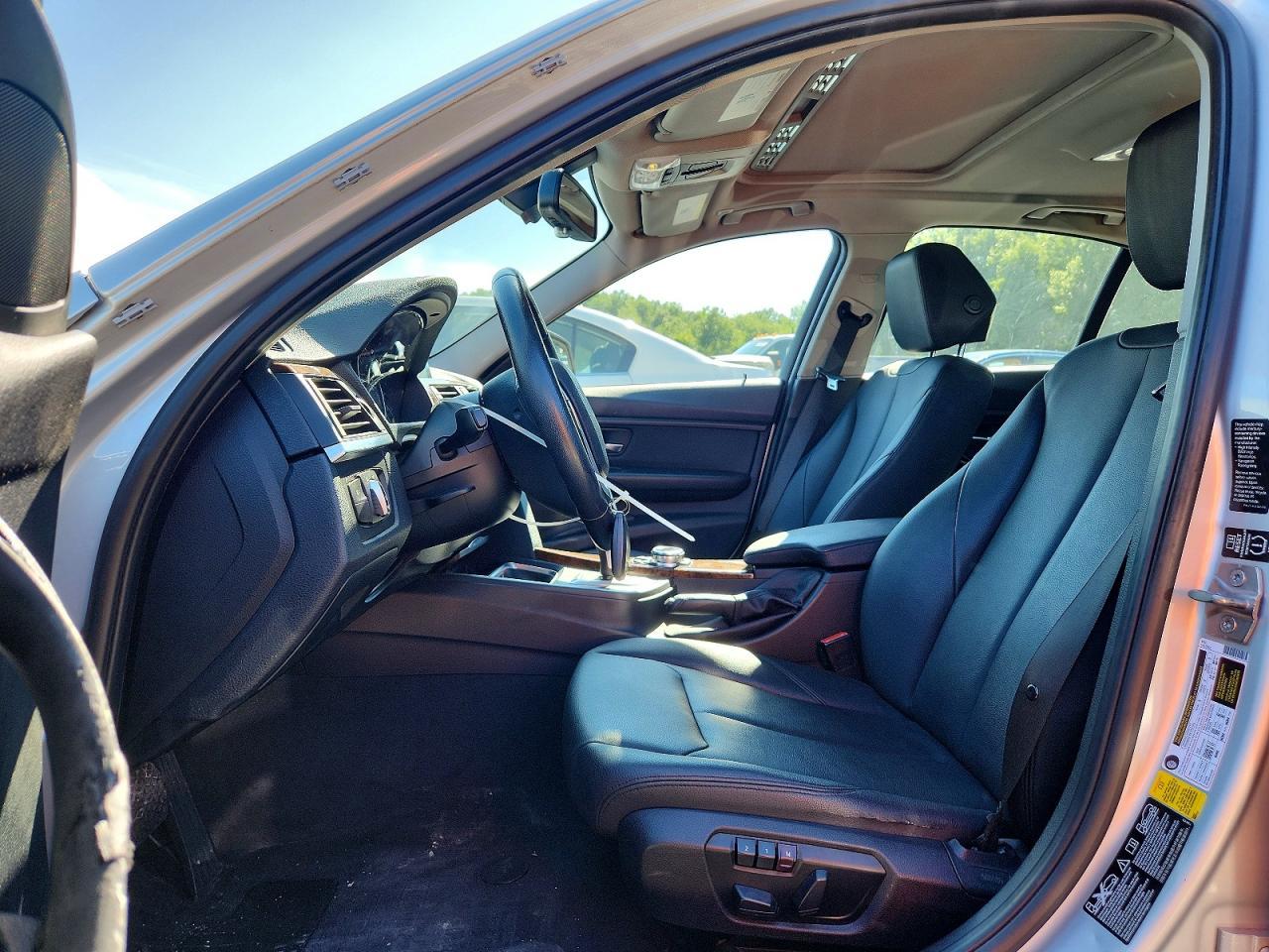 2014 BMW Seria 3 328i - zdjęcie 7