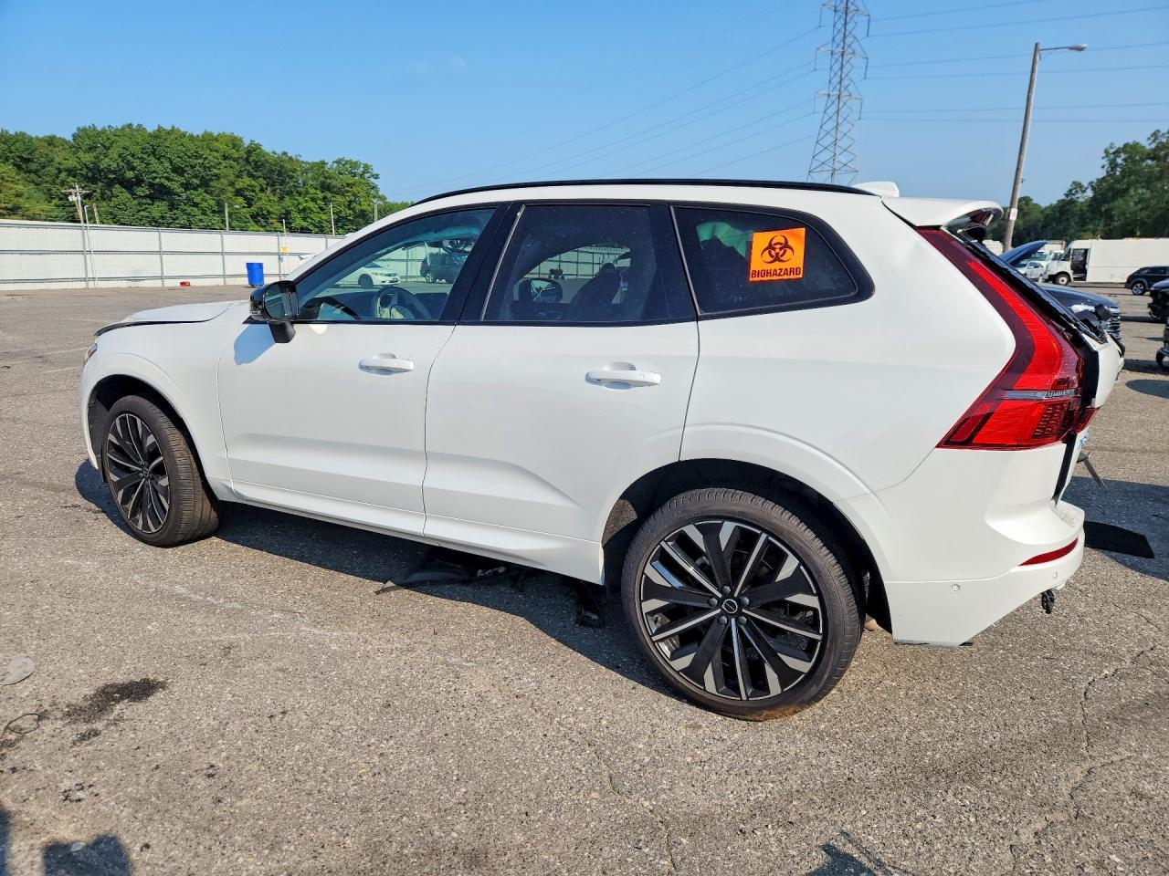 2026 Volvo Xc60 Ultra - zdjęcie 2