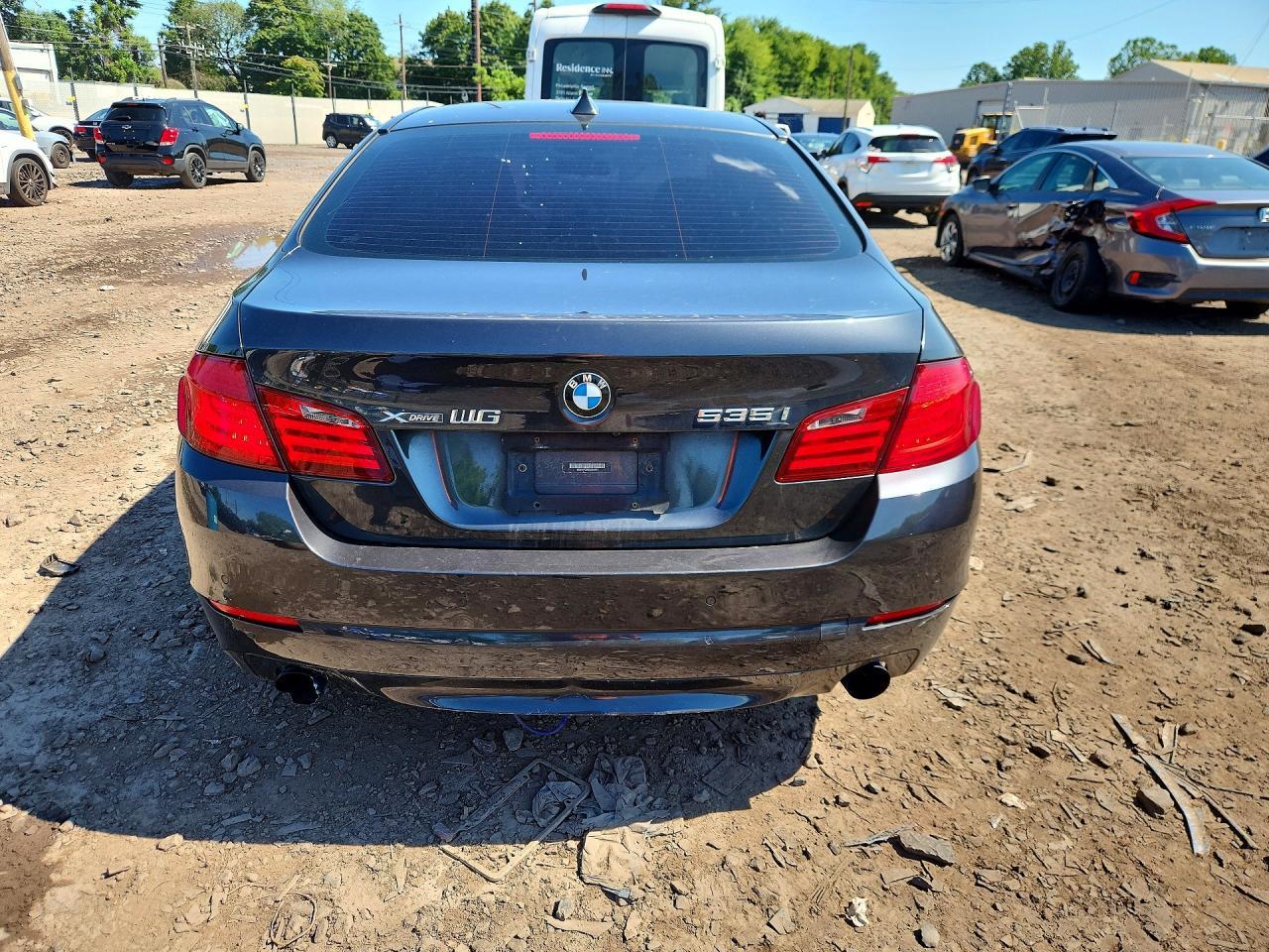 2013 BMW Seria 5 535i - zdjęcie 6