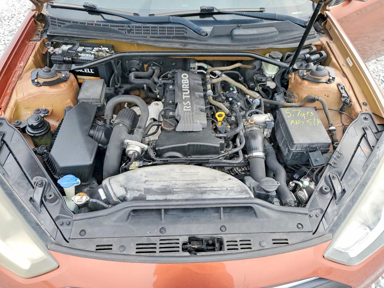 2013 Hyundai Genesis Coupe 2.0T Premium - zdjęcie 11