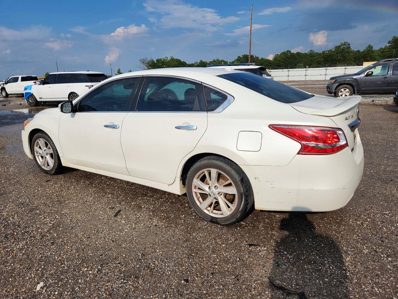 2013 Nissan Altima 2.5 - zdjęcie 2
