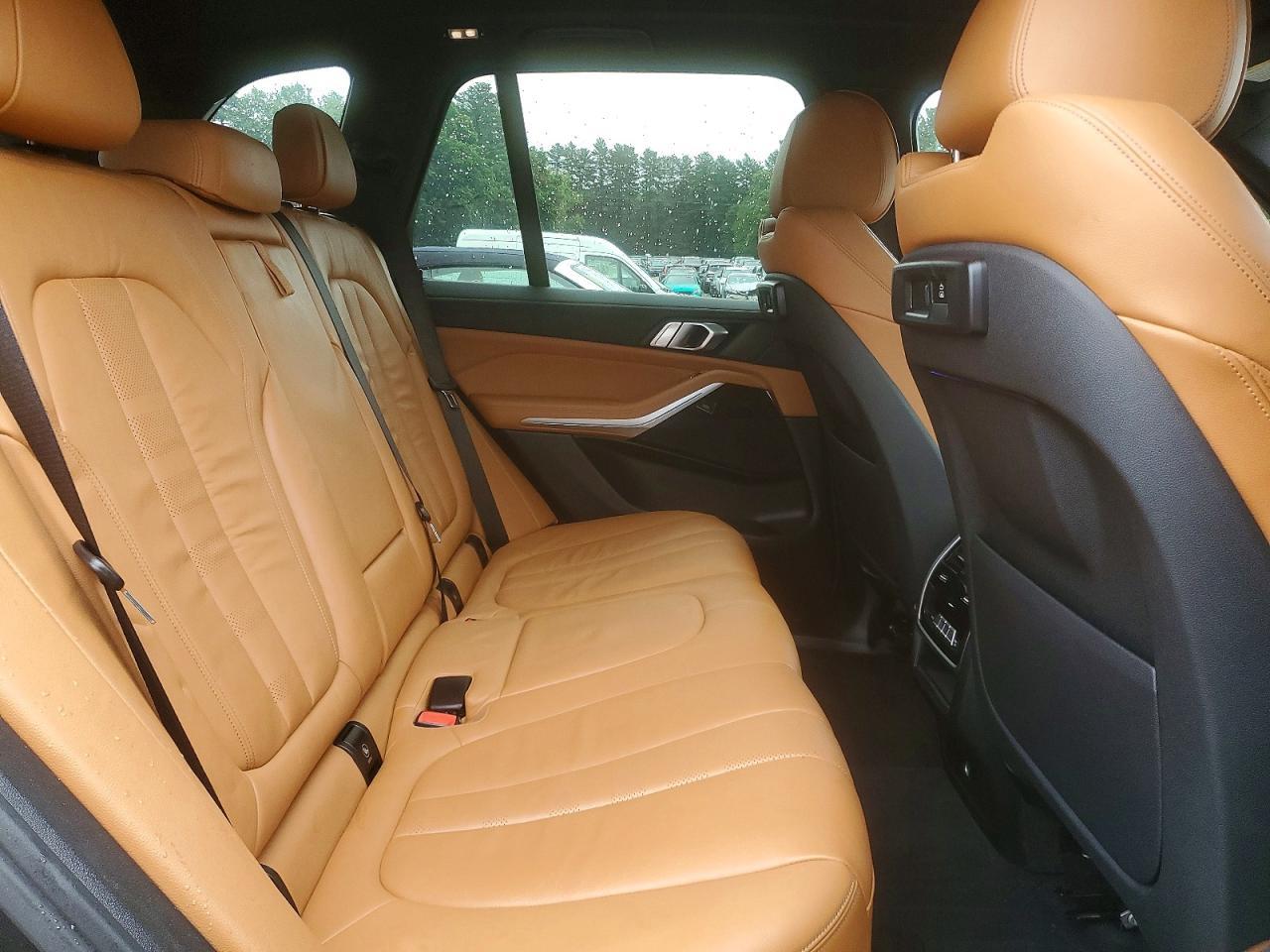 2019 BMW X5 xDrive40I - zdjęcie 11