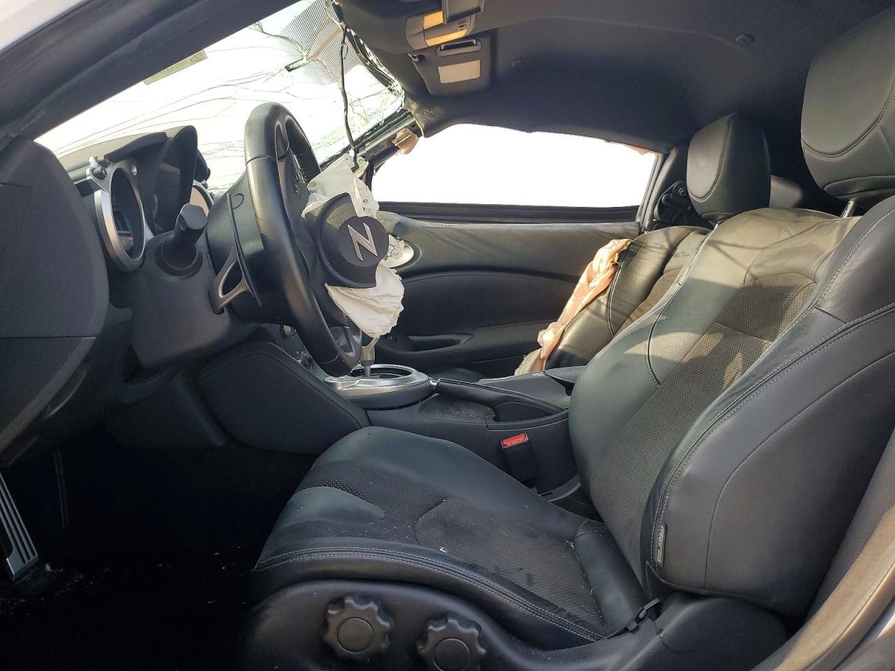 2019 Nissan 370Z Sport Touring - zdjęcie 7