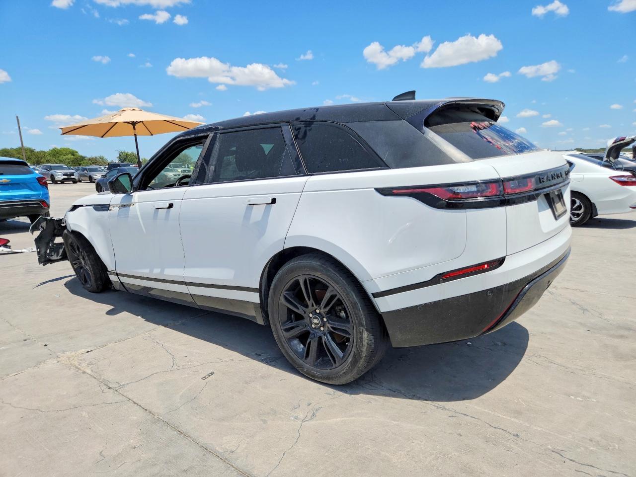 2021 Land Rover Range Rover Velar R-Dynamic S - zdjęcie 2