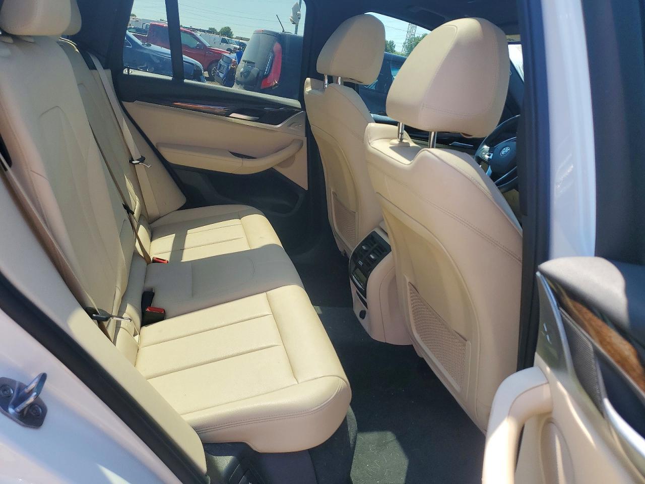 2018 BMW X3 xDrive30I - zdjęcie 11