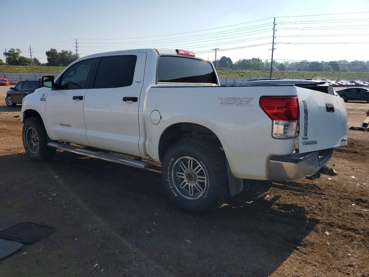 2013 Toyota Tundra Crewmax Sr5 - zdjęcie 2