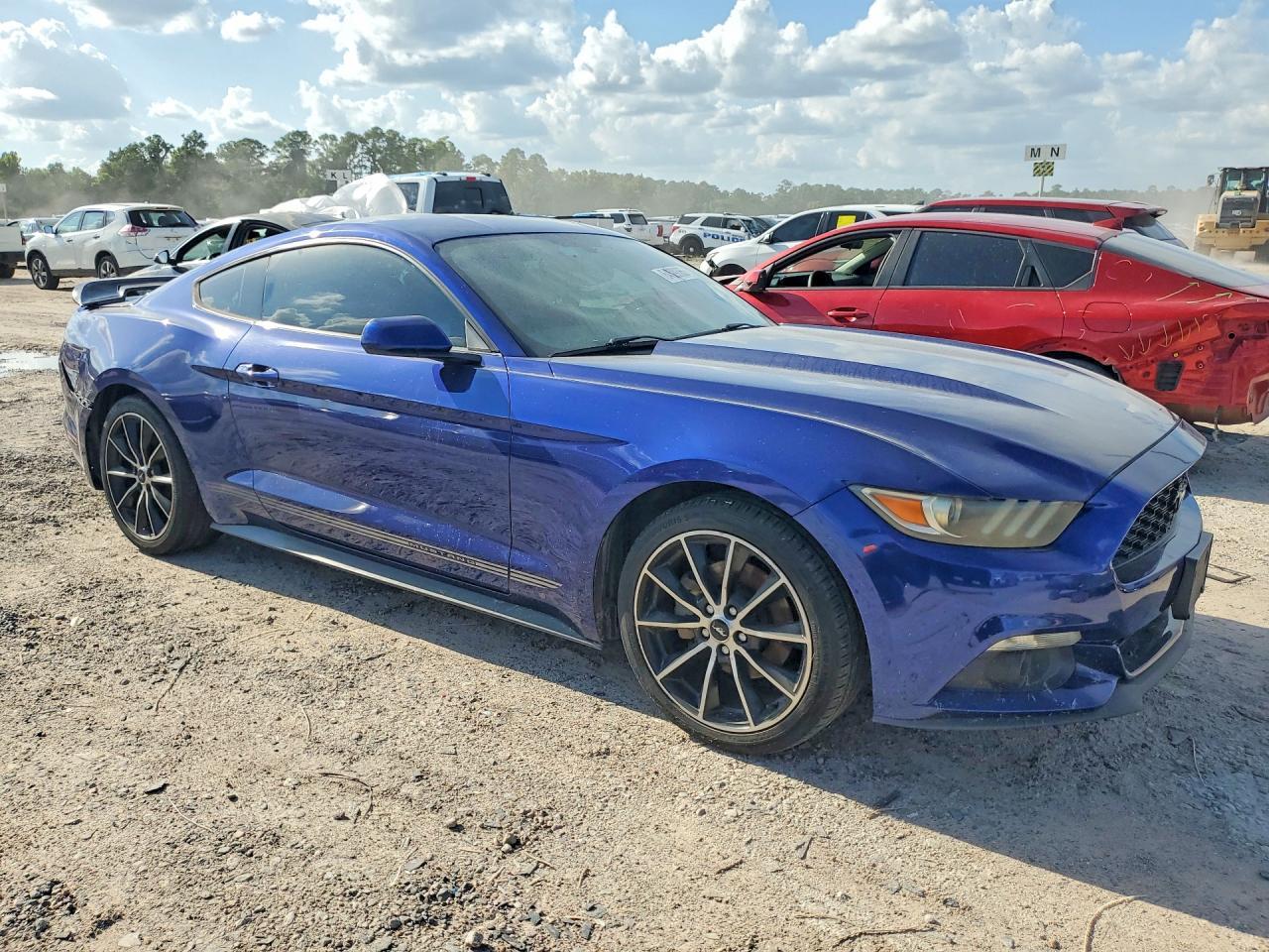2016 Ford Mustang - zdjęcie 4