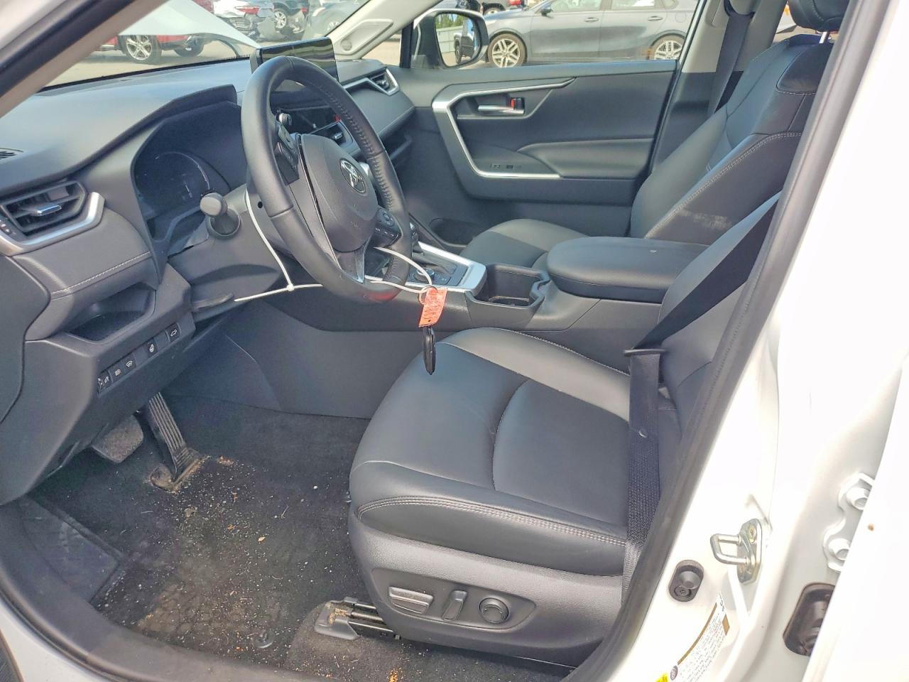 2025 Toyota Rav4 Xle Premium - zdjęcie 7