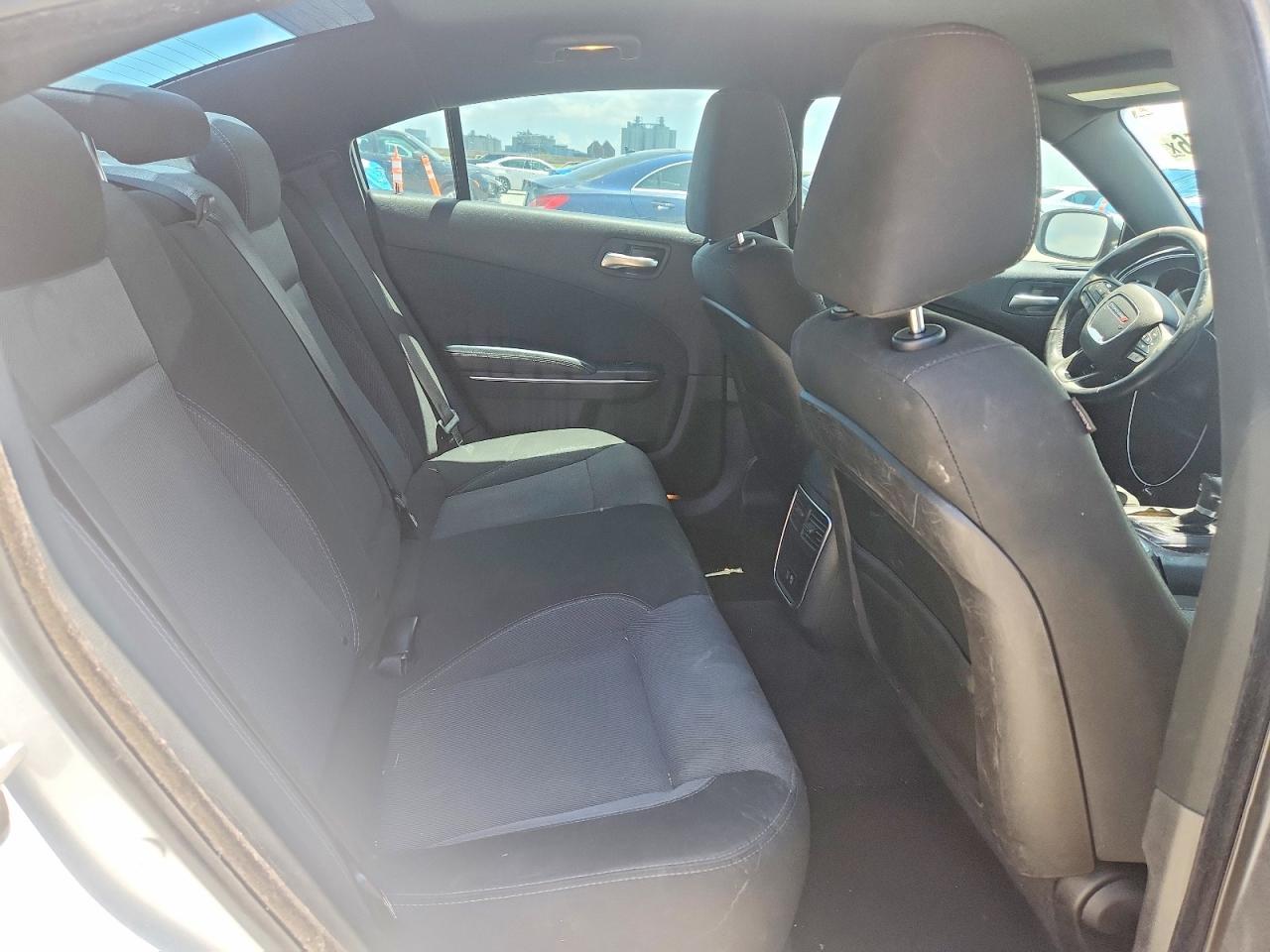 2016 Dodge Charger Se - zdjęcie 10