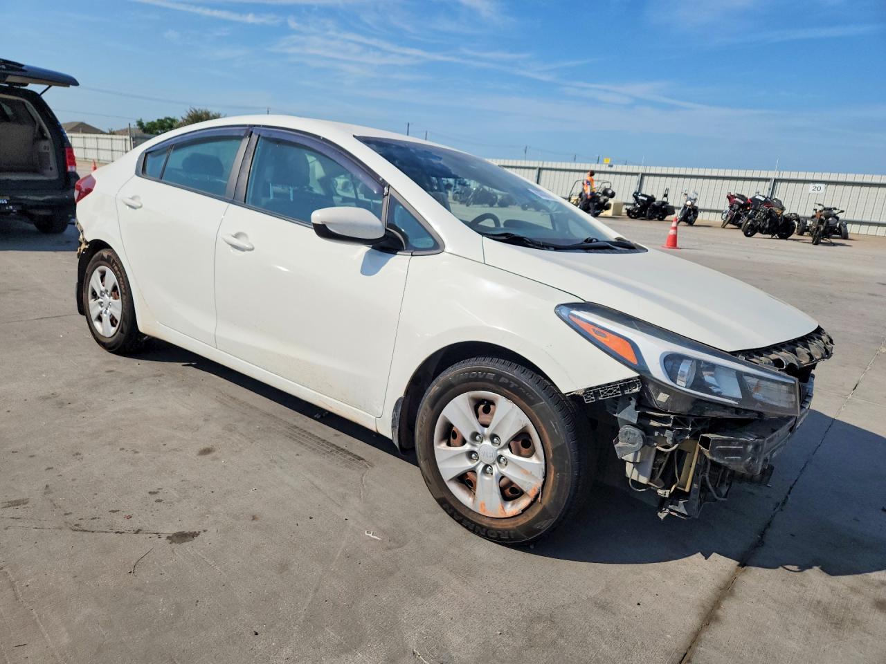 2017 Kia Forte Lx - zdjęcie 4