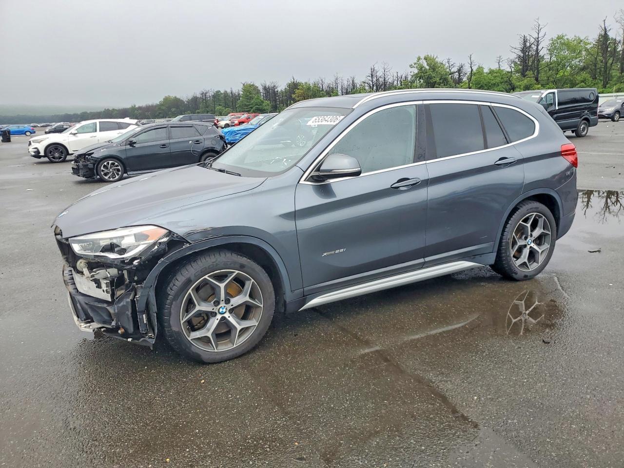BMW X1 - zdjęcie 1