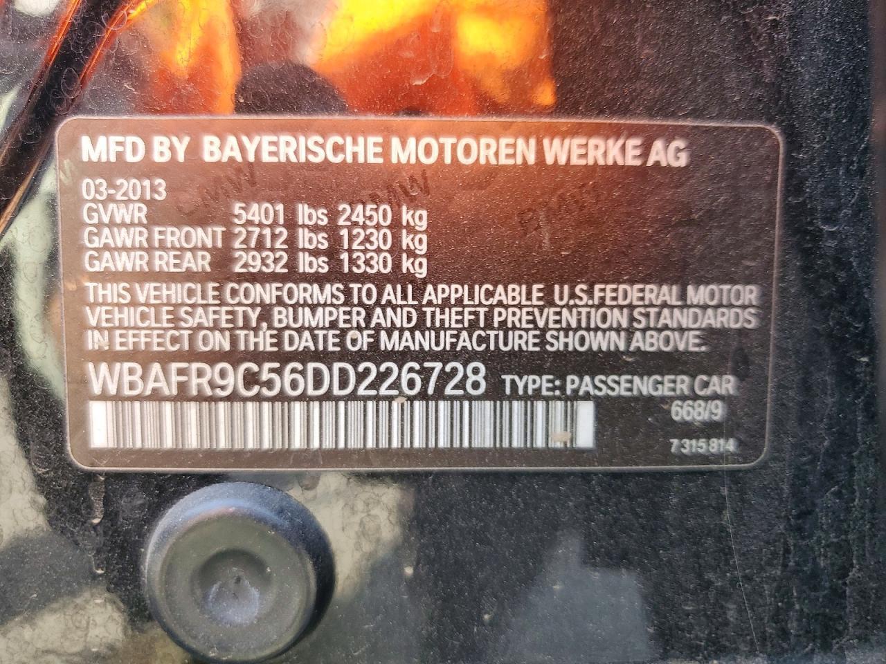 2013 BMW 550 I - zdjęcie 12