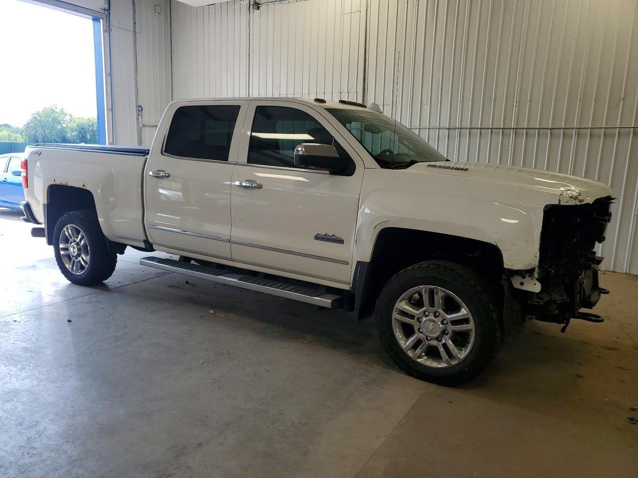 2016 Chevrolet Silverado K2500 High Country - zdjęcie 4
