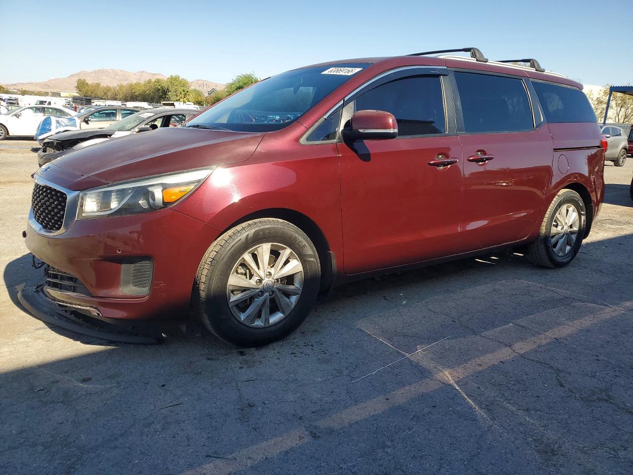 2017 Kia Sedona Lx - zdjęcie główne