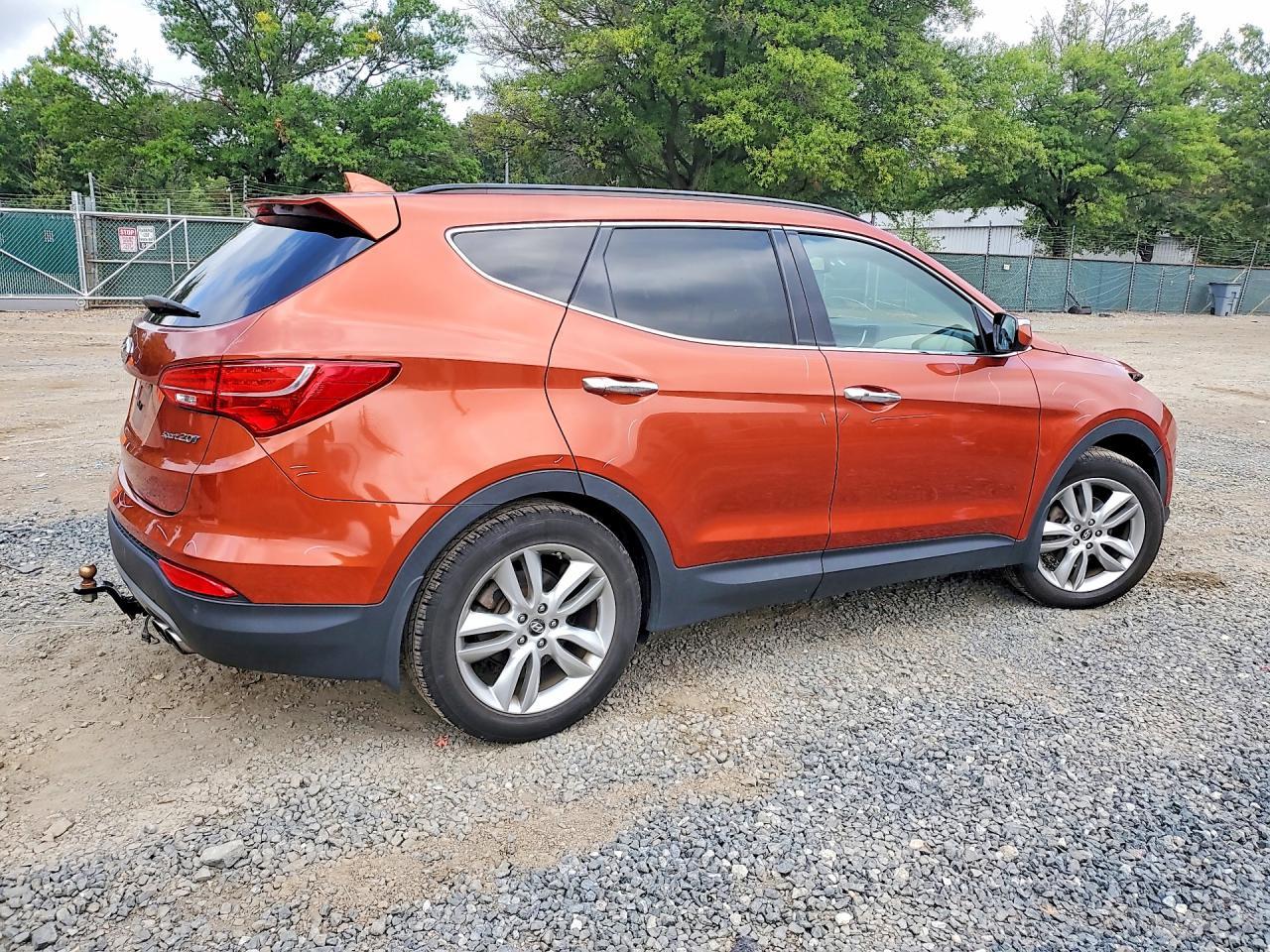 2014 Hyundai Santa Fe Sport 2.0T - zdjęcie 3