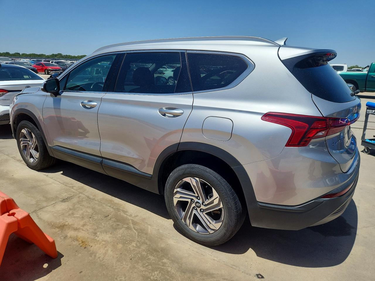 2023 Hyundai Santa Fe Sel - zdjęcie 2