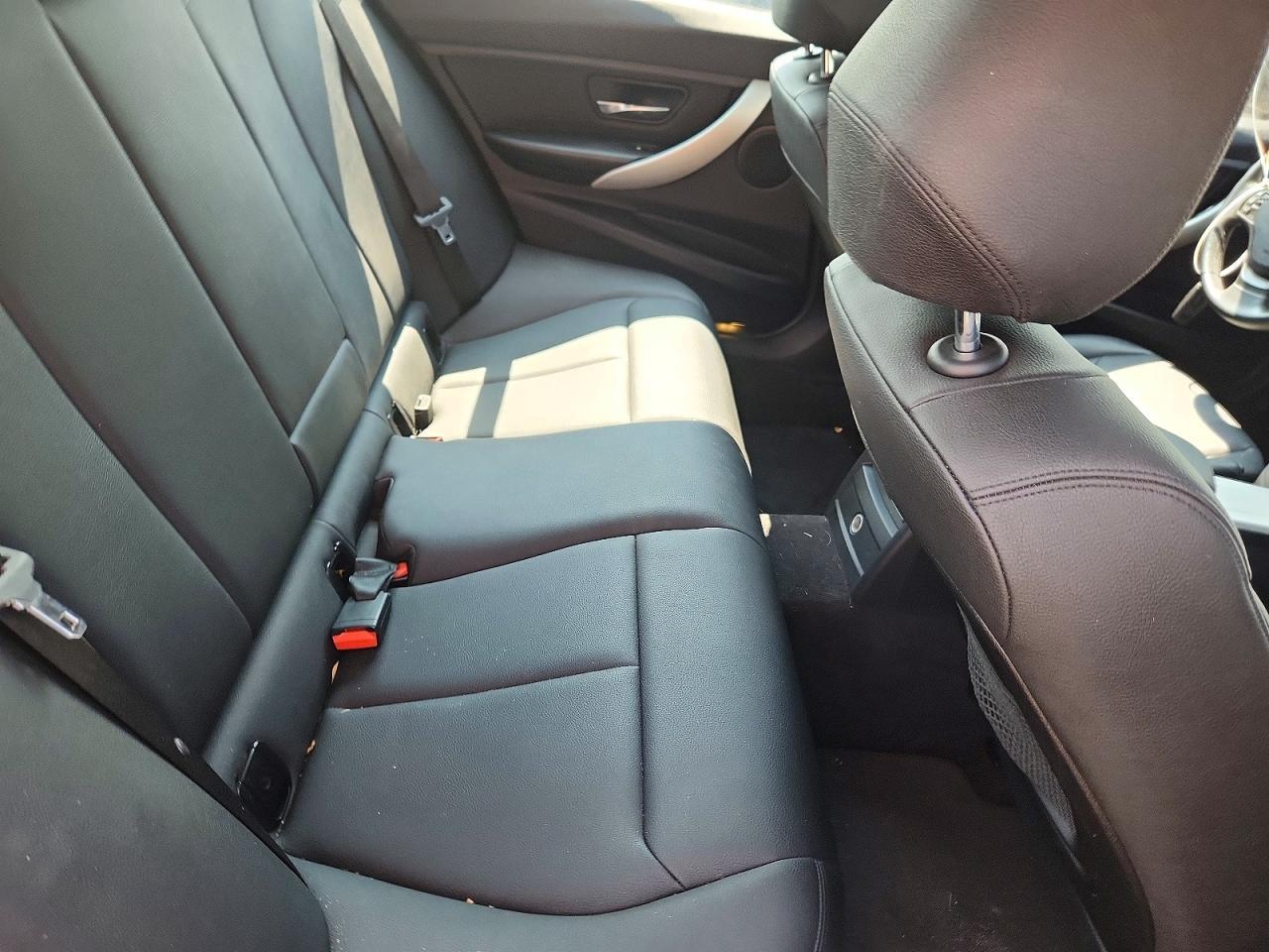 2013 BMW Seria 3 328i - zdjęcie 10