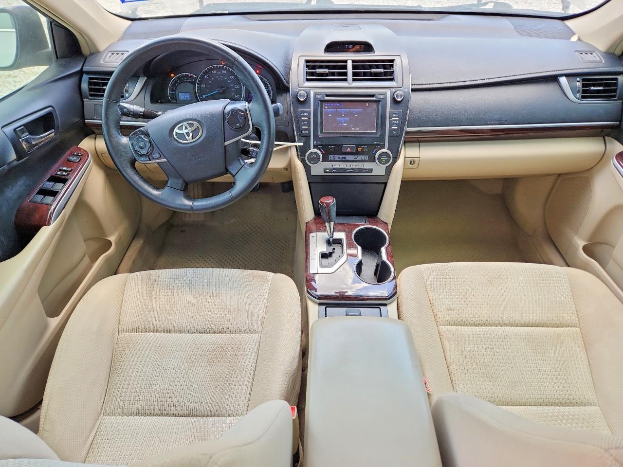2014 Toyota Camry Xle - zdjęcie 8