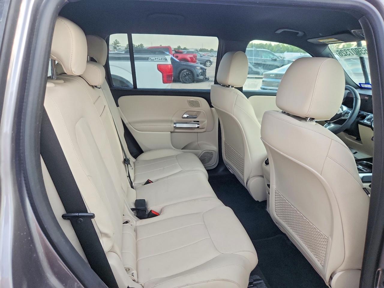 2025 Mercedes-Benz Eqb 300 4Matic - zdjęcie 11