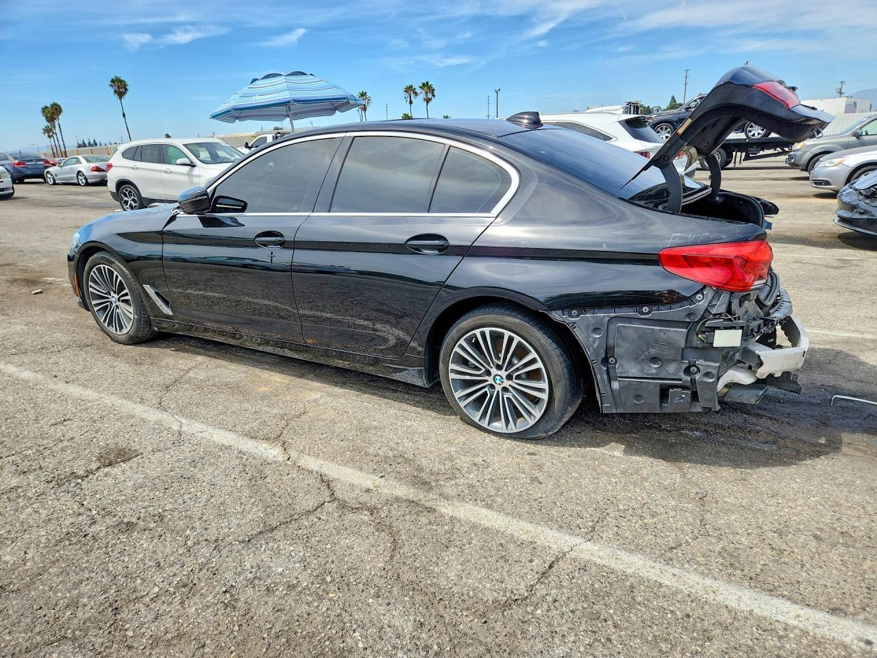 2019 BMW 530 I - zdjęcie 2