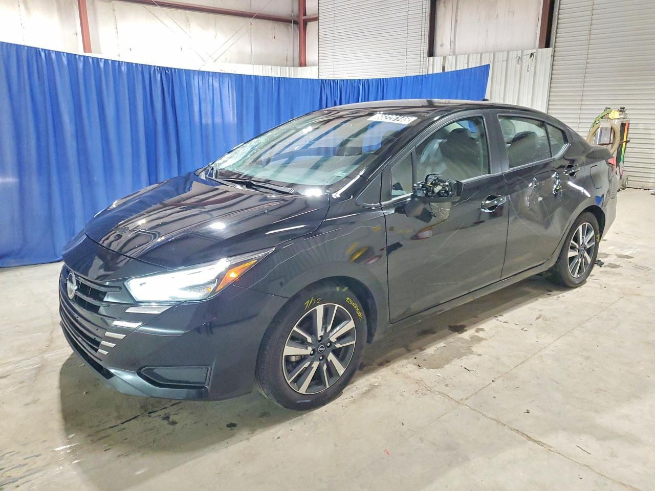 2025 Nissan Versa Sv - zdjęcie główne