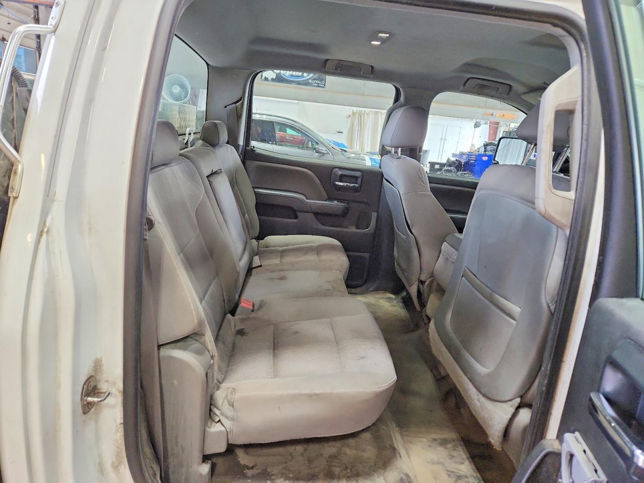 2015 Chevrolet Silverado K2500 Heavy Duty - zdjęcie 10