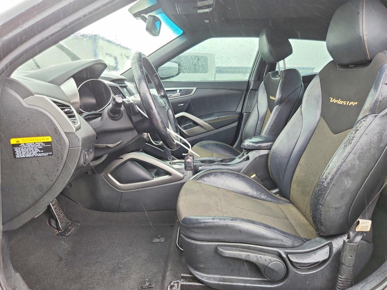 2016 Hyundai Veloster Base - zdjęcie 7