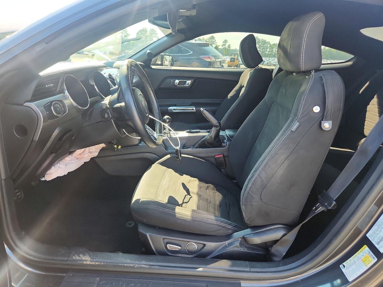 2017 Ford Mustang Gt - zdjęcie 7