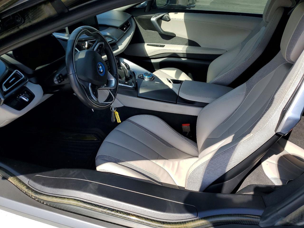 2016 BMW I8 - zdjęcie 7