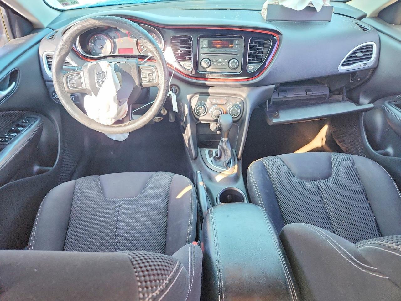 2015 Dodge Dart Sxt - zdjęcie 8
