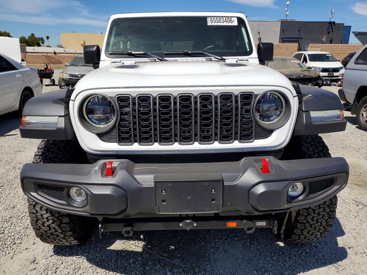 2026 Jeep Wrangler Rubicon - zdjęcie 5
