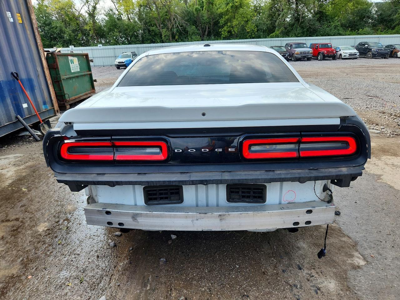 2015 Dodge Challenger Sxt - zdjęcie 6
