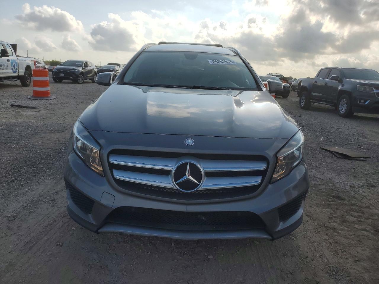 2015 Mercedes-Benz Gla 250 4Matic - zdjęcie 5