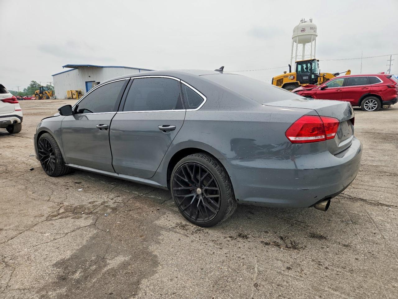 2015 Volkswagen Passat S - zdjęcie 2