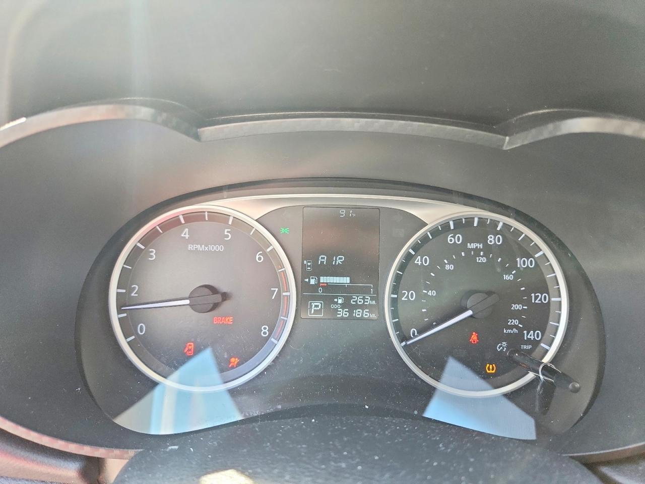 2021 Nissan Versa S - zdjęcie 9