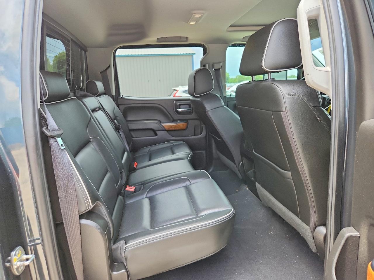2019 Chevrolet Silverado K2500 High Country - zdjęcie 10