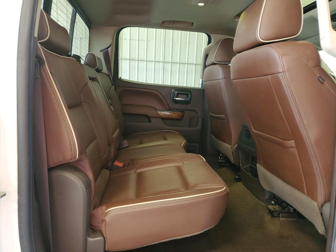 2016 Chevrolet Silverado K2500 High Country - zdjęcie 10