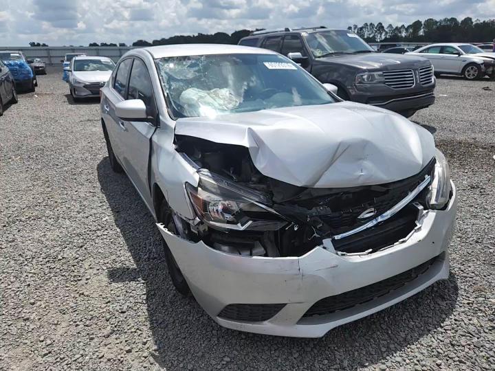 2019 Nissan Sentra S - zdjęcie 13