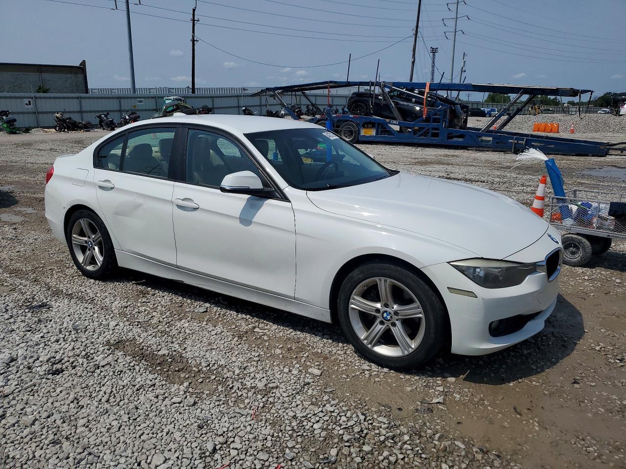2015 BMW Seria 3 328i - zdjęcie 4