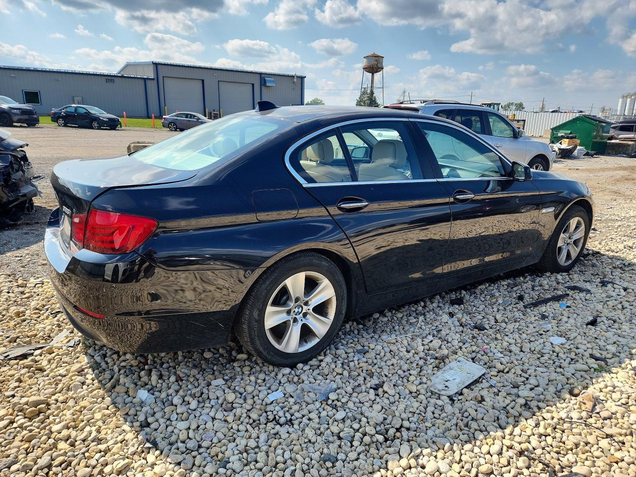 2013 BMW 528 Xi - zdjęcie 3