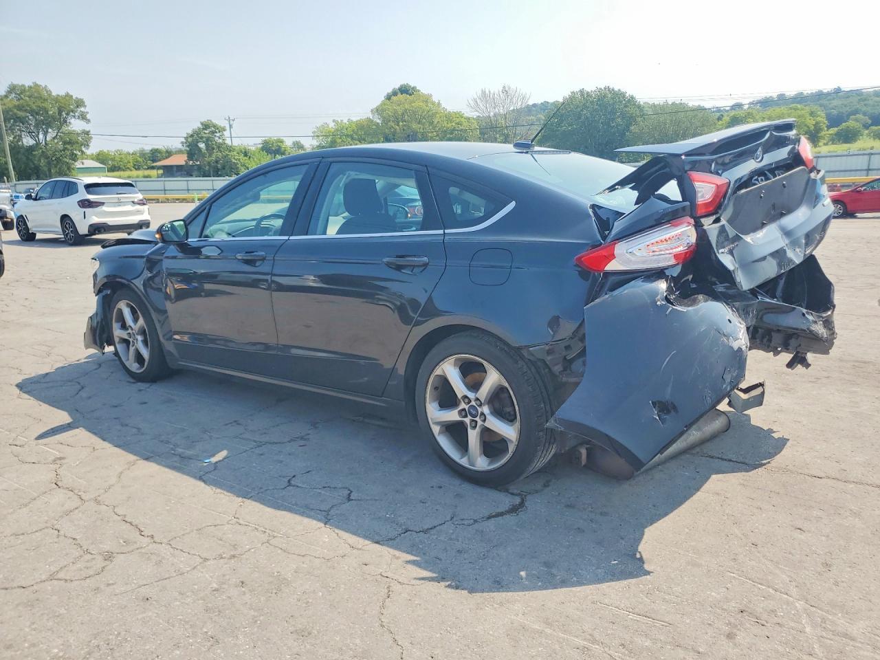 2015 Ford Fusion Se - zdjęcie 2