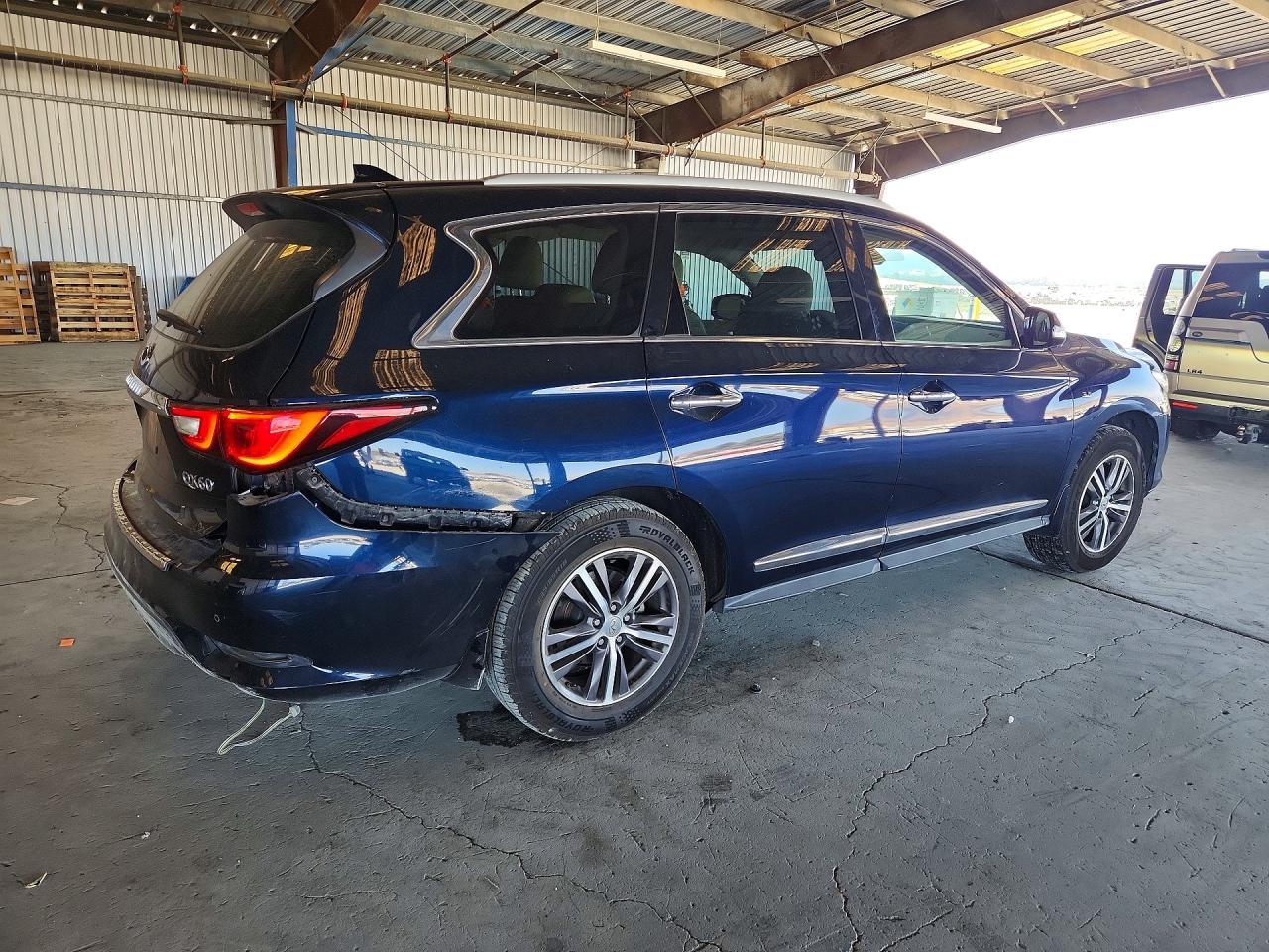 2017 Infiniti Qx60 Base - zdjęcie 3