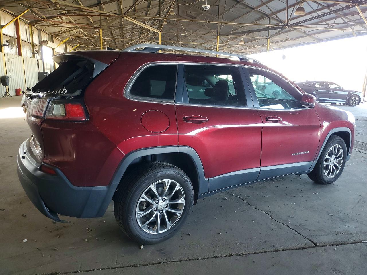 2019 Jeep Cherokee Latitude Plus - zdjęcie 3