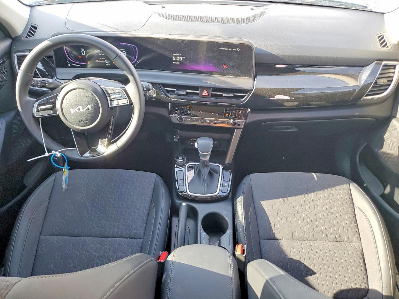 2026 Kia Seltos S - zdjęcie 8