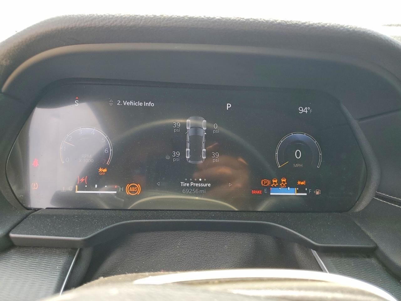 2023 Jeep Grand Cherokee Laredo - zdjęcie 9