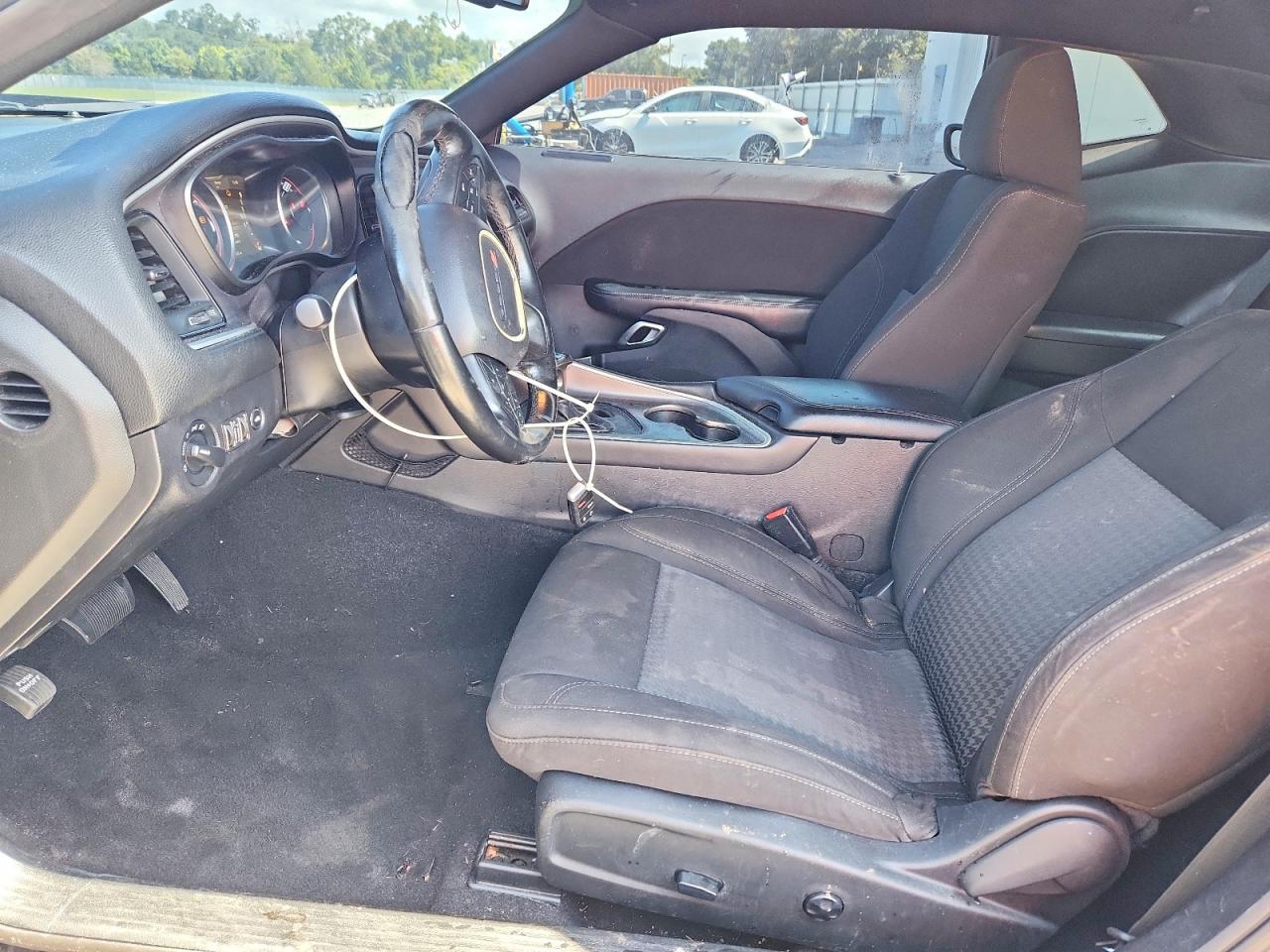 2020 Dodge Challenger Sxt - zdjęcie 7