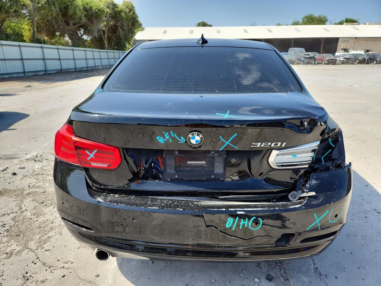 2017 BMW 320 I - zdjęcie 6