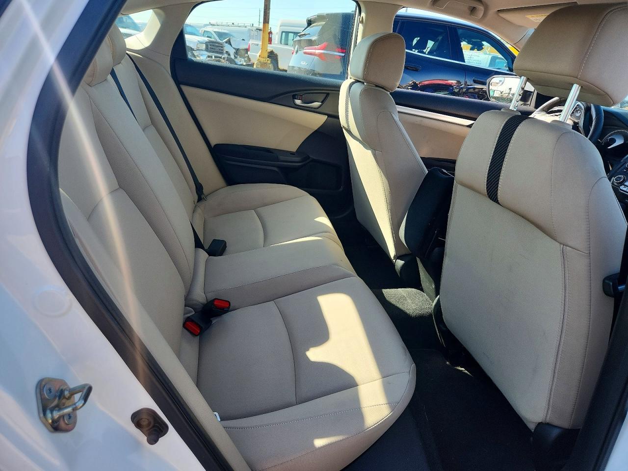 2017 Honda Civic Lx - zdjęcie 10