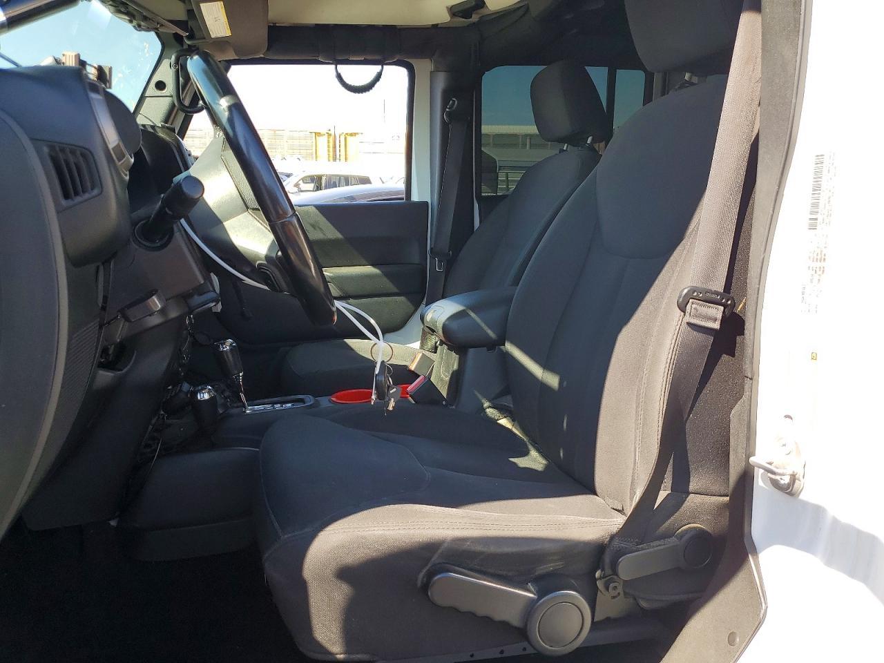 2018 Jeep Wrangler Unlimited Sport - zdjęcie 7