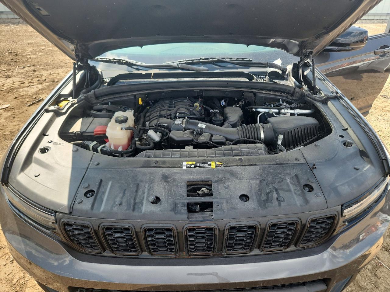2024 Jeep Grand Cherokee L Laredo - zdjęcie 11